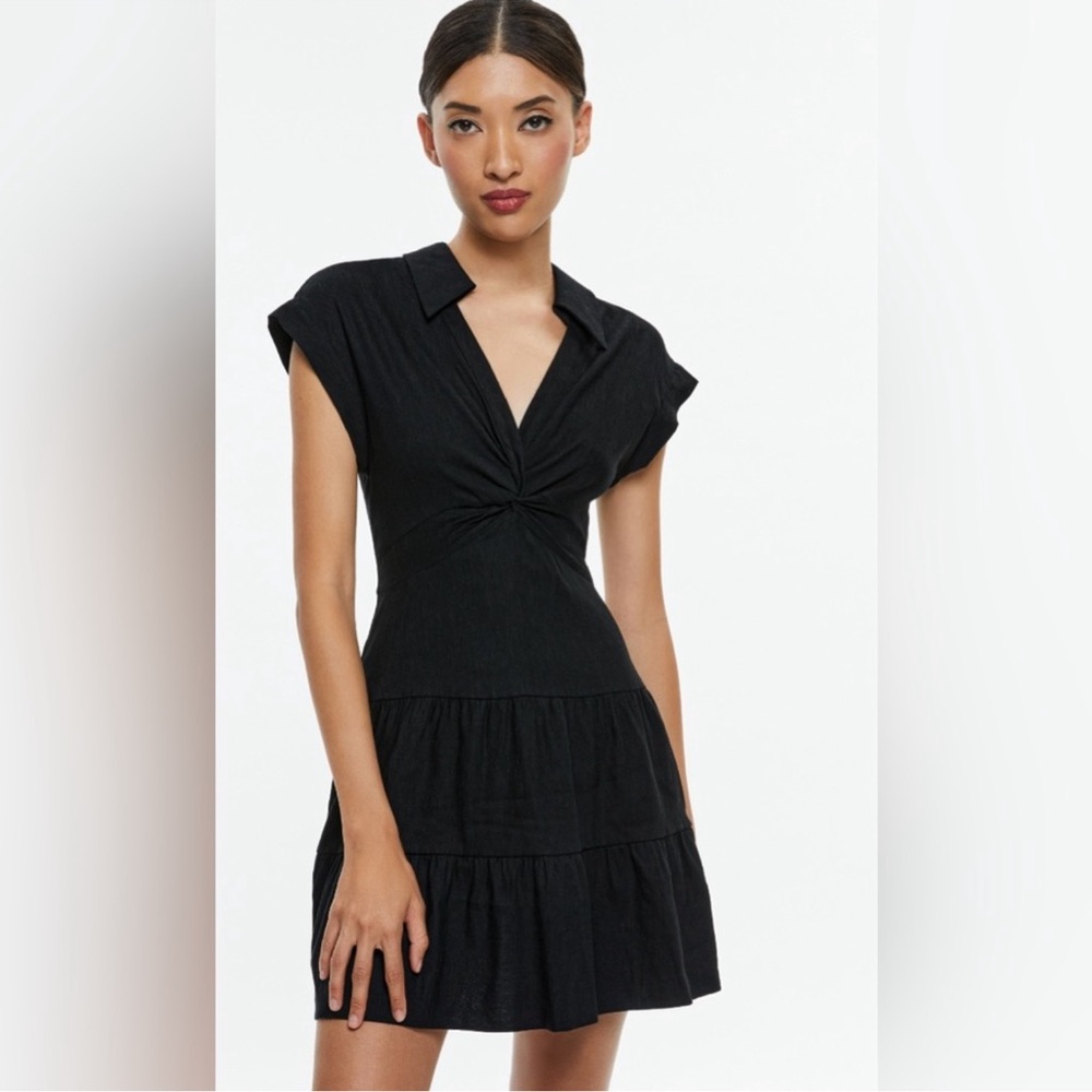 Alice + Olivia Mila Linen Twist Dress